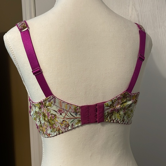 AUBADE Paris French Lace Magenta Floral Bra 34 D - Picture 4 of 7